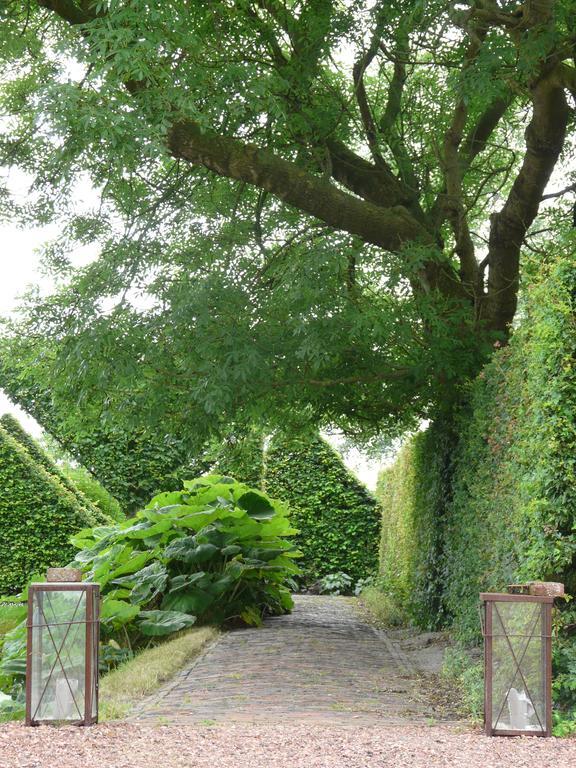 Landgoedlogies Pabema Bed & Breakfast Zuidhorn Bagian luar foto