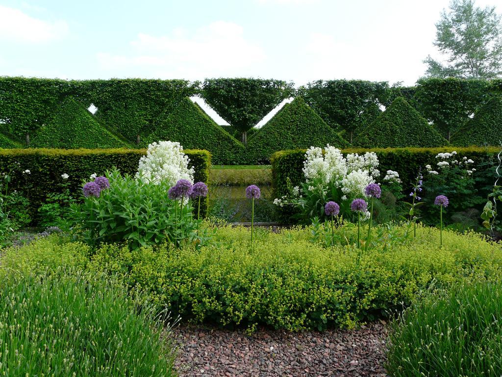Landgoedlogies Pabema Bed & Breakfast Zuidhorn Bagian luar foto