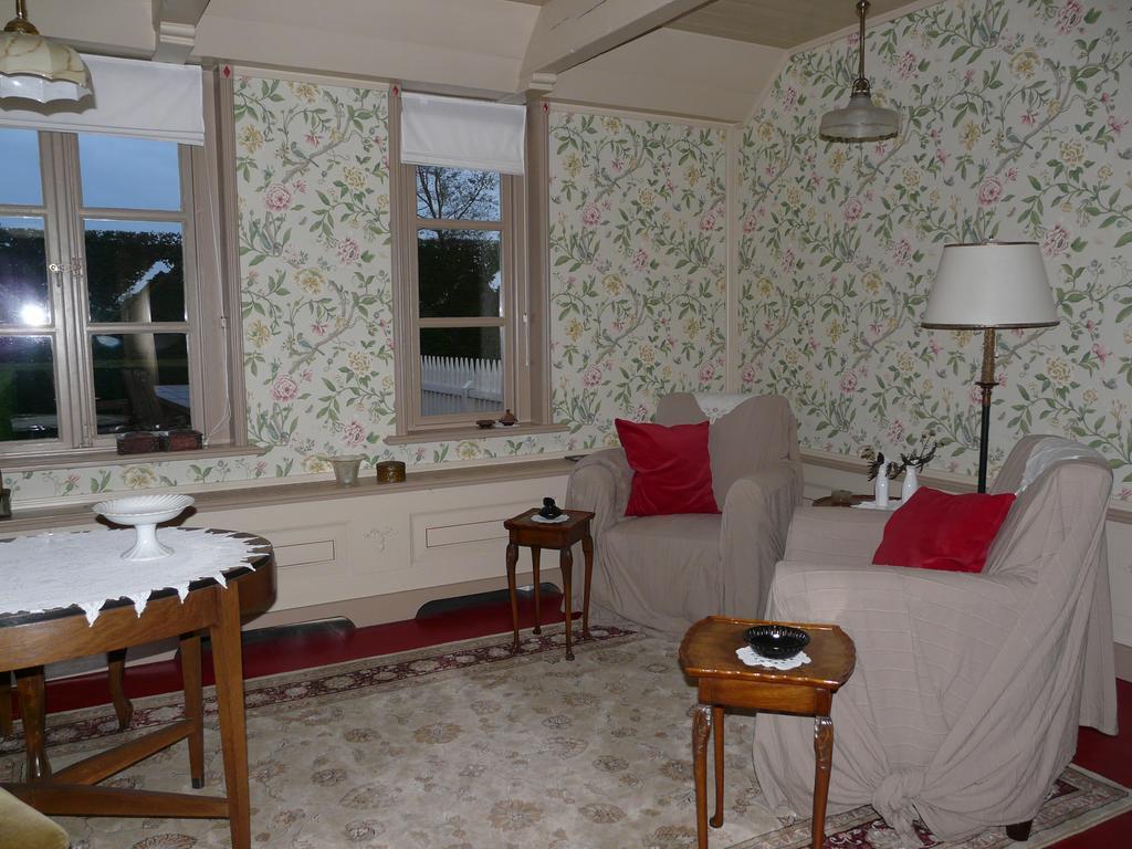 Landgoedlogies Pabema Bed & Breakfast Zuidhorn Bagian luar foto